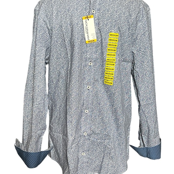 Nick Graham, Size Medium, Blue Paisley, Long Sleeve Button Down. NWT @21 - Picture 4 of 9